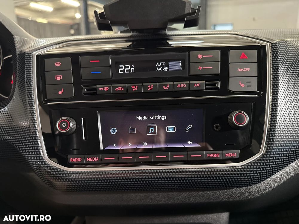 Volkswagen up! - 19