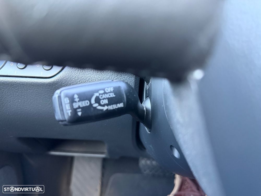 Audi A4 2.0 TDI Advance Multitronic - 19