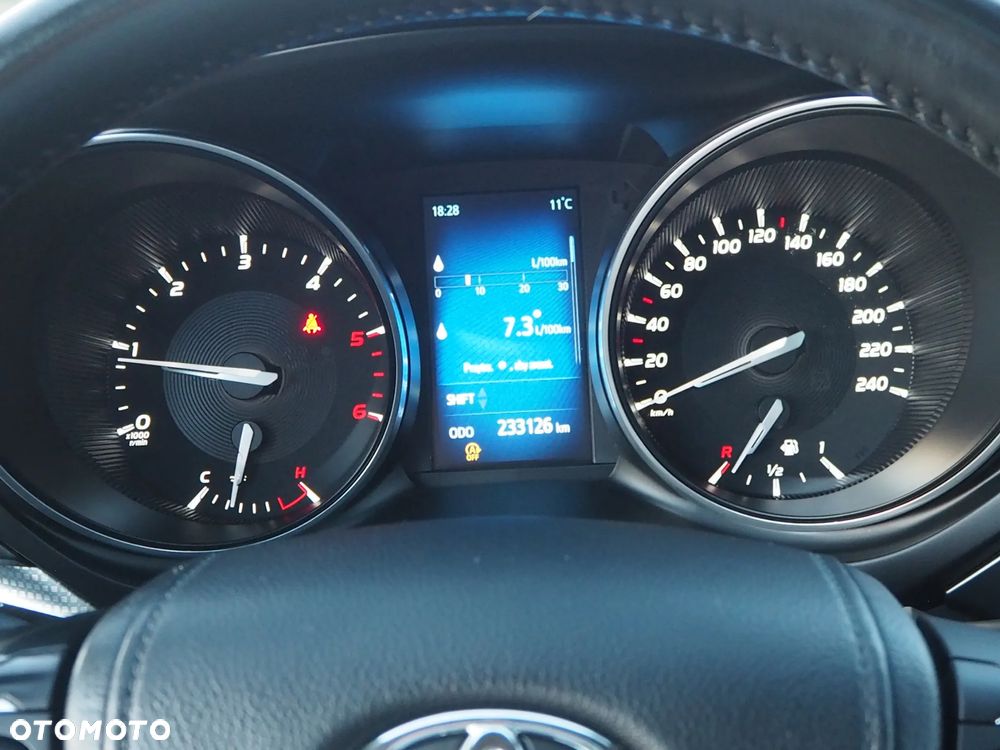 Toyota Avensis Touring Sports 2.0 D-4D Edition-S - 29