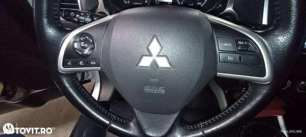 Mitsubishi ASX 1.8 DI-D 4WD Instyle - 12