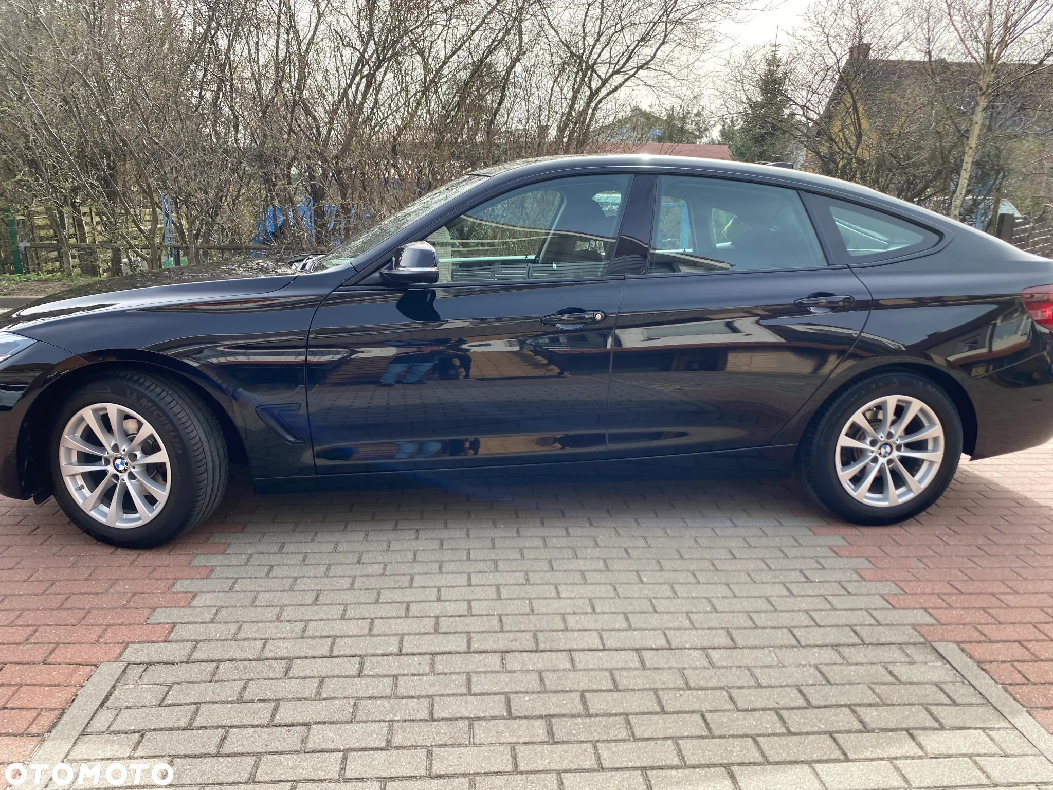 BMW 3GT 320i GPF xDrive Advantage - 8