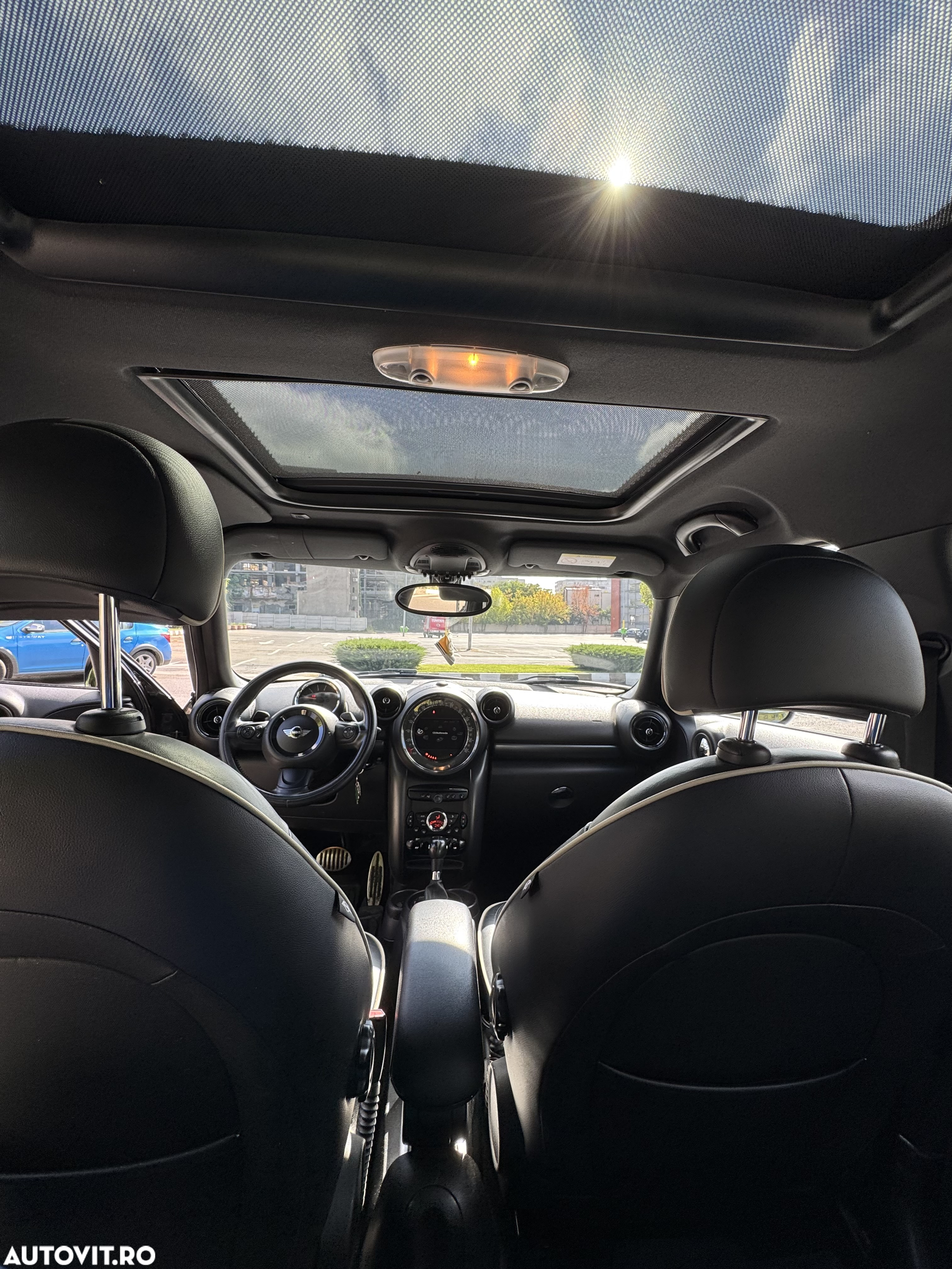 Mini Countryman - 15