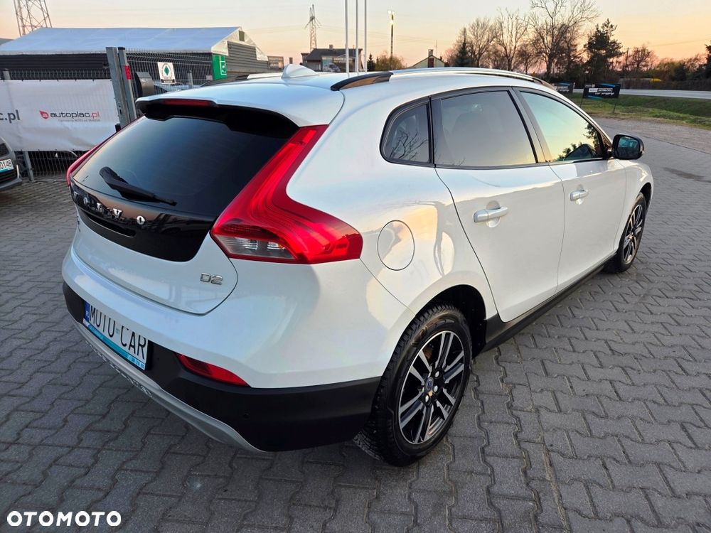 Volvo V40 Cross Country D2 Momentum - 7