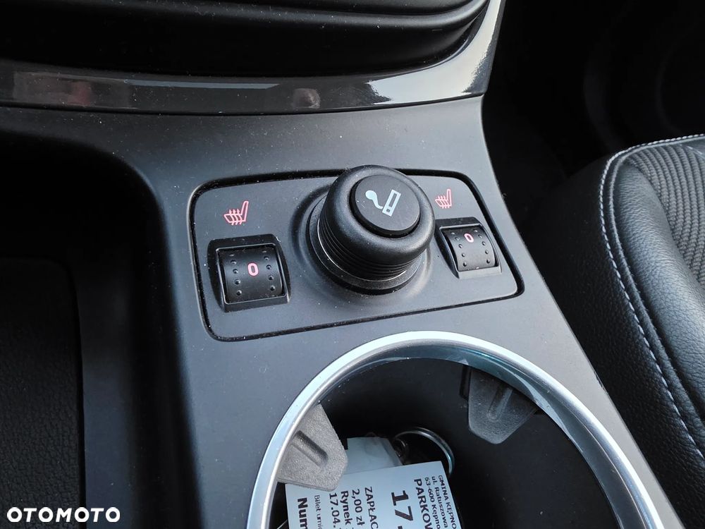 Ford Kuga 2.0 TDCi 4x4 Titanium - 20