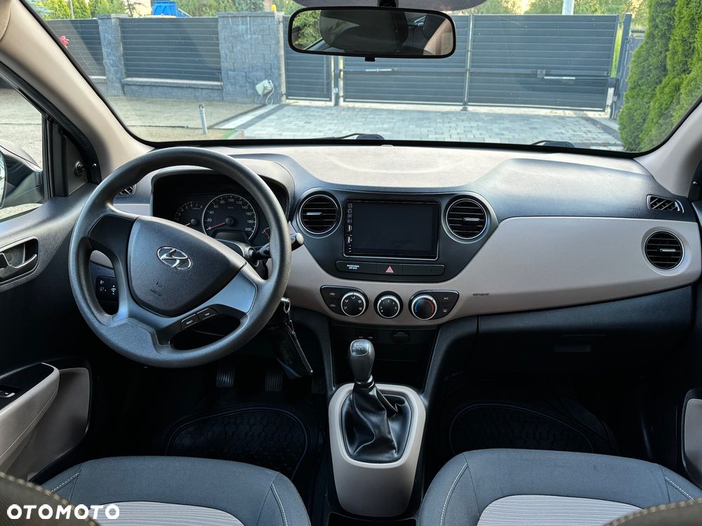 Hyundai i10 1.0 GO - 17