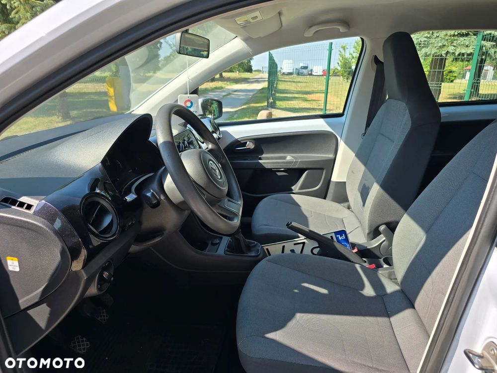 Volkswagen up! - 5