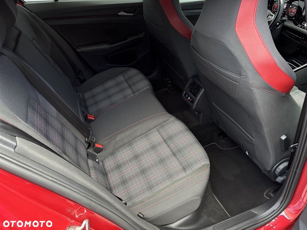 Volkswagen Golf 2.0 TSI GTI DSG - 9