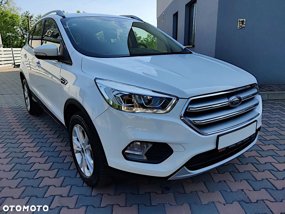 Ford Kuga 2.0 TDCi 4x2 Titanium - 17