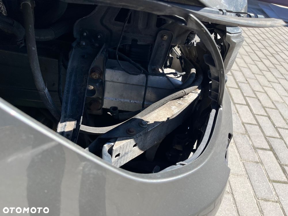 Mercedes-Benz Klasa E - 8