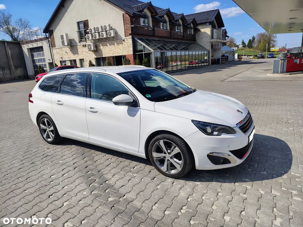 Peugeot 308 BlueHDi 120 EAT6 Stop & Start Allure - 4