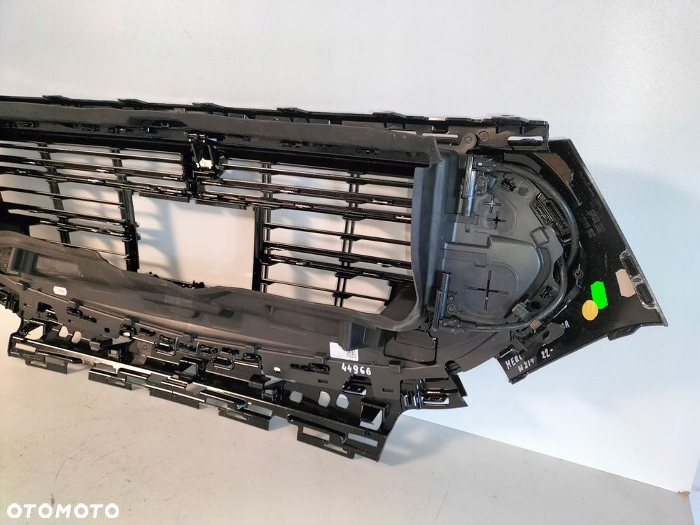 atrapa kratka grill mercedes e klasa w214 22- led - 8