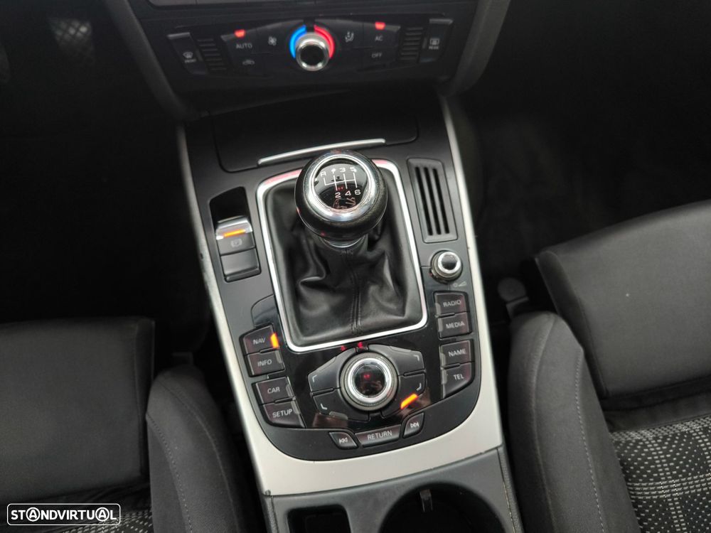 Audi A4 Avant 2.0 TDi Advance - 15