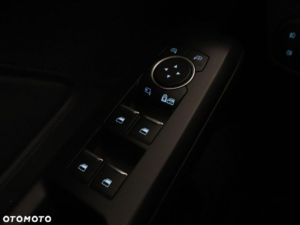 Ford Focus 2.0 EcoBlue Active - 38