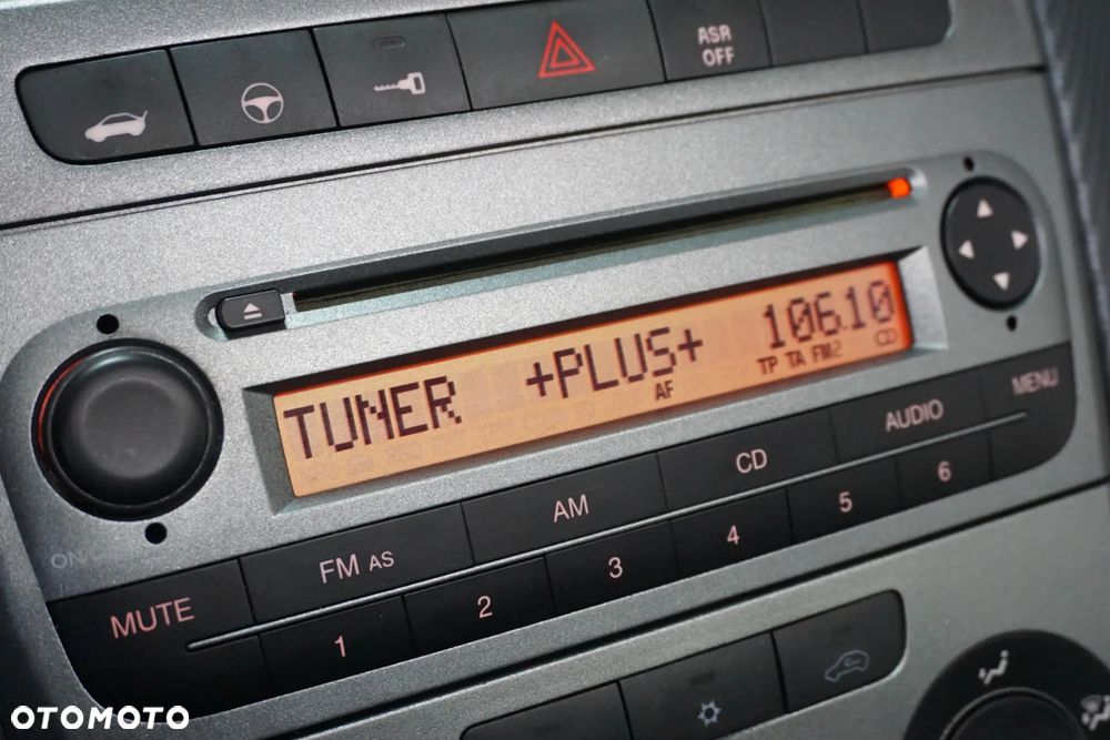 Fiat Grande Punto 1.4 8V Start - 28