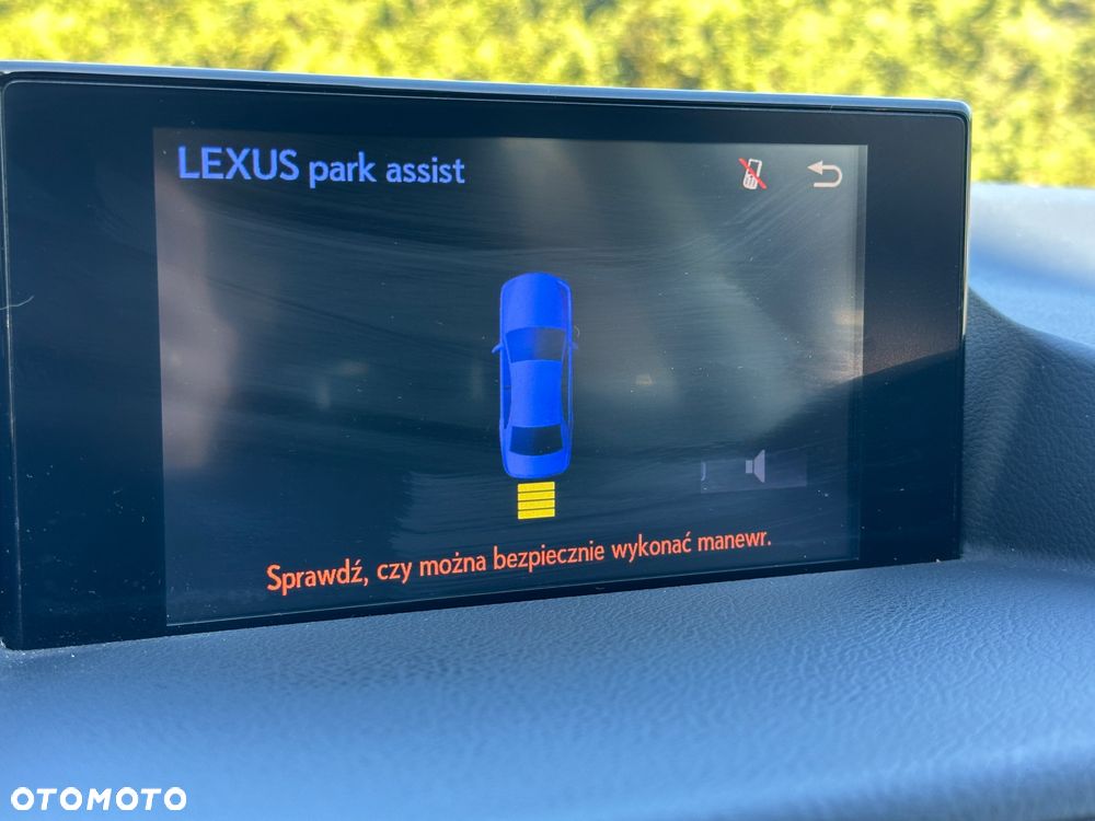 Lexus CT 200h Prestige - 34