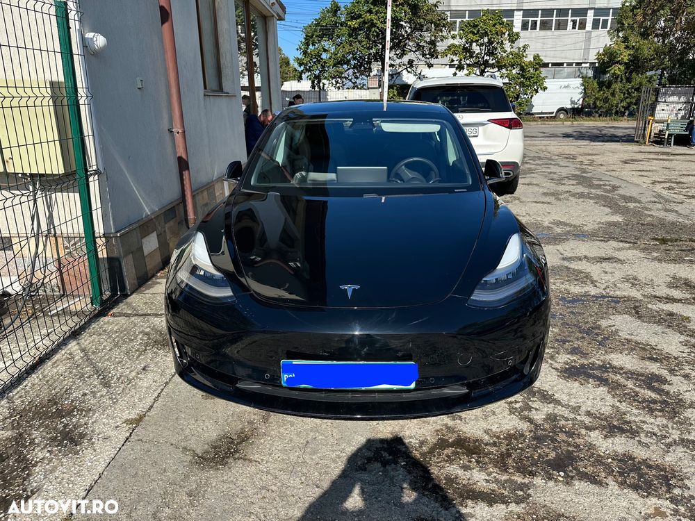 Tesla Model 3 Standard Reichweite Plus Hinterradantrieb - 2