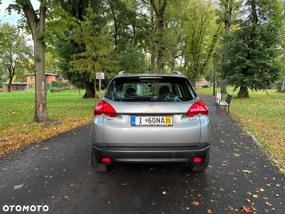 Peugeot 2008 - 5