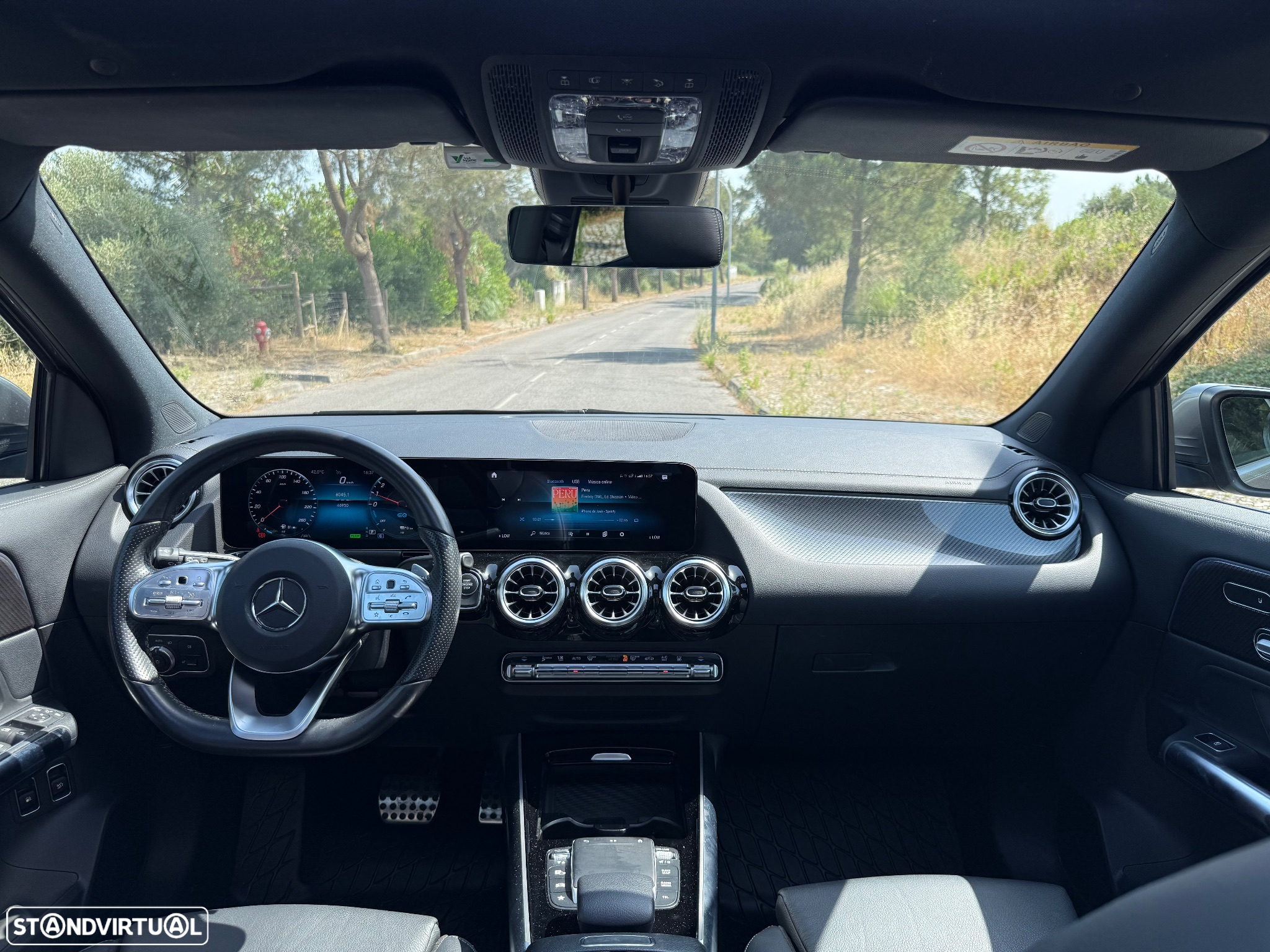 Mercedes-Benz GLA 250 e AMG Line - 13