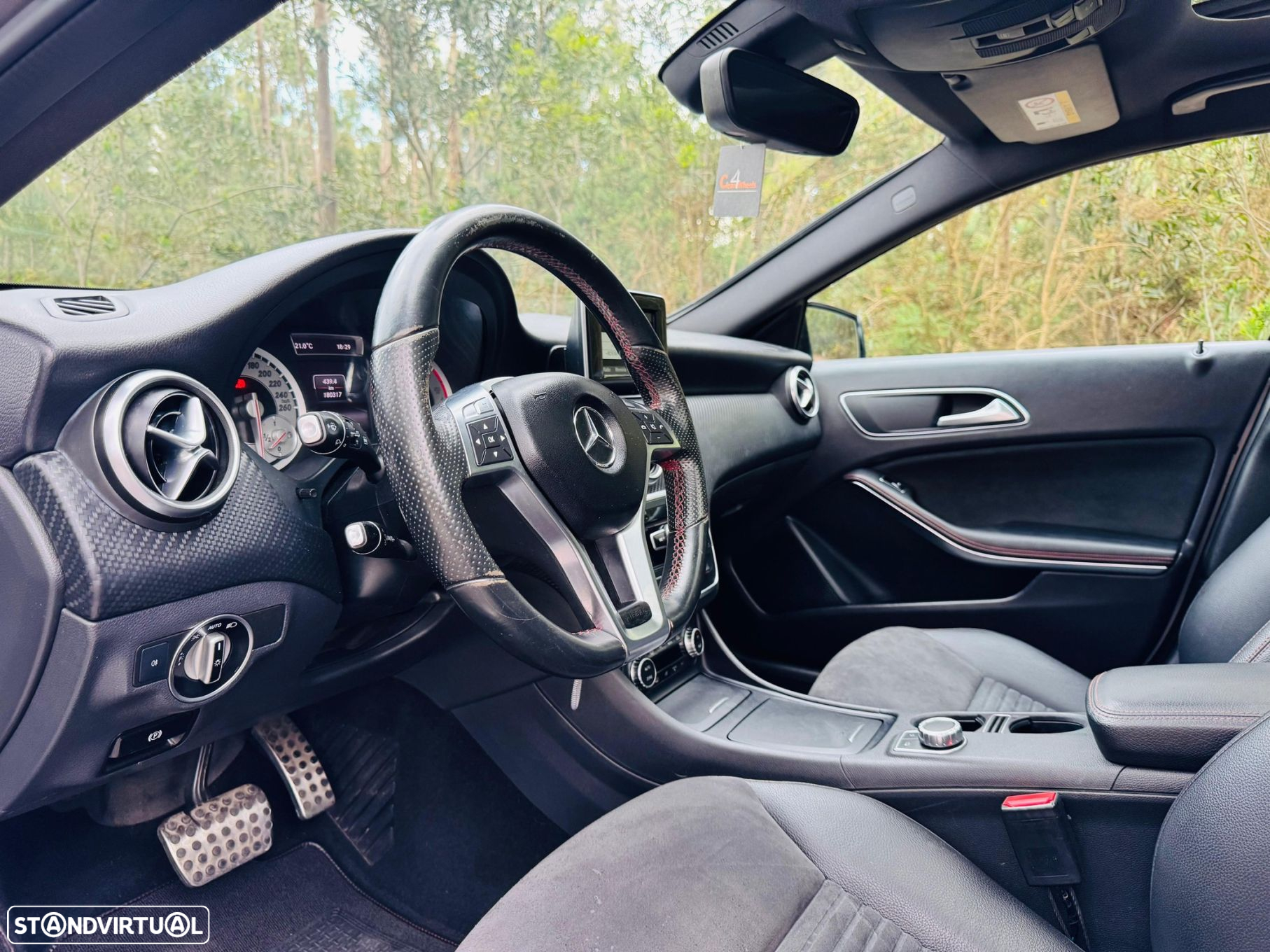 Mercedes-Benz A 180 d AMG Line Aut. - 21
