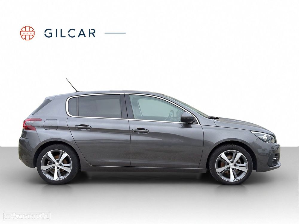 Peugeot 308 1.2 PureTech Allure - 17