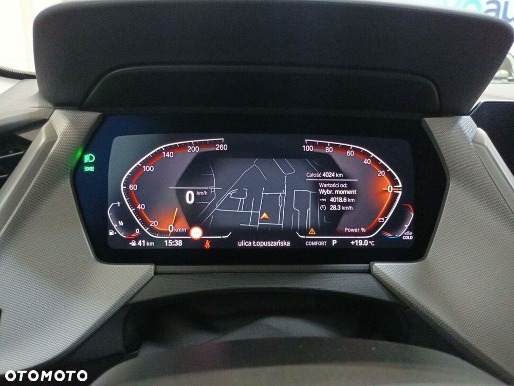 BMW Seria 1 - 17