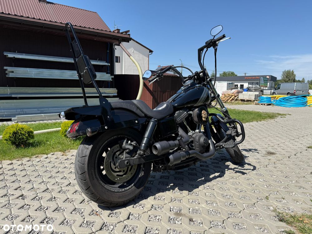 Harley-Davidson Dyna Fat Bob - 4