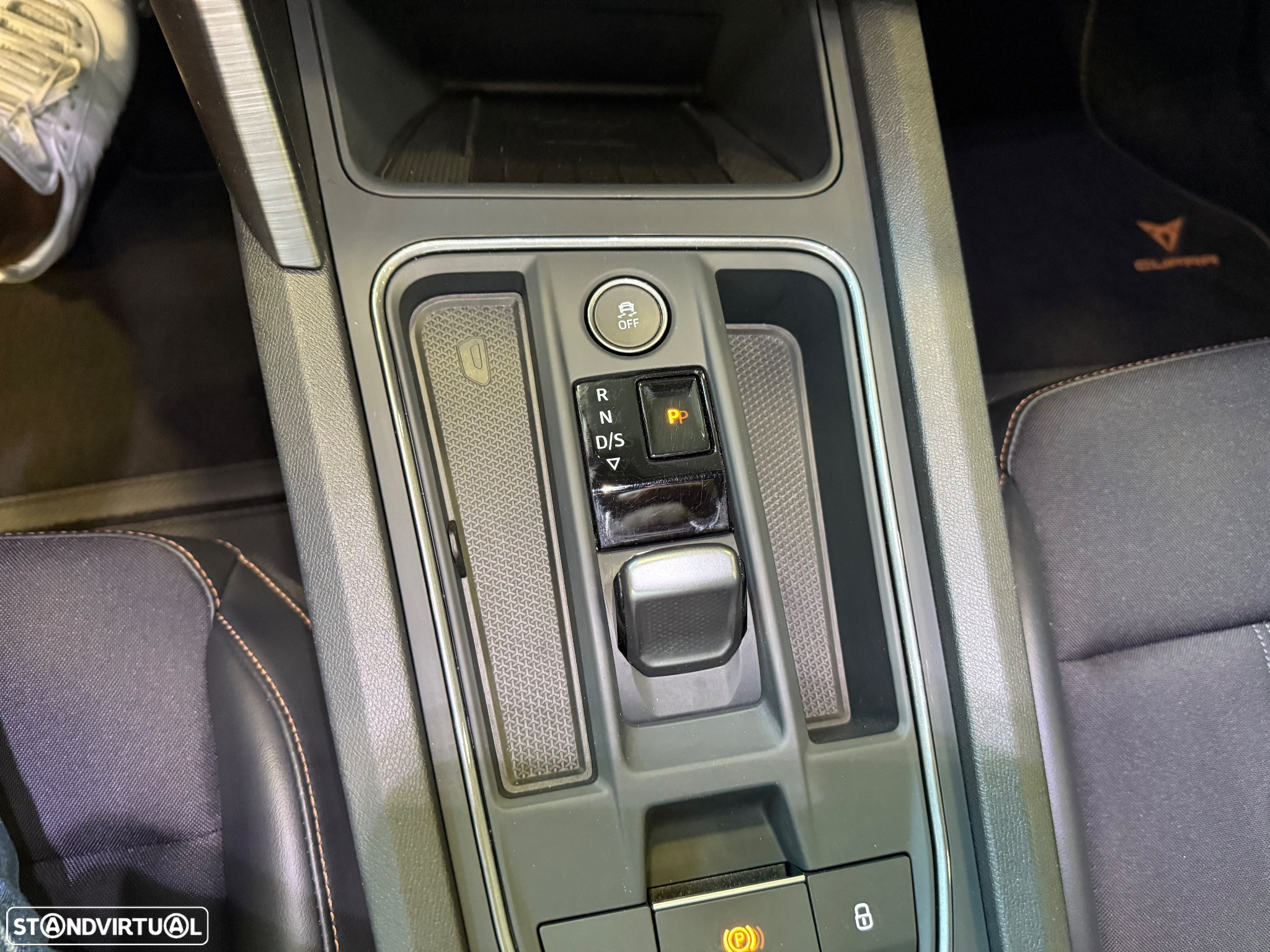 Cupra Formentor 1.4 e-Hybrid DSG VZ - 32