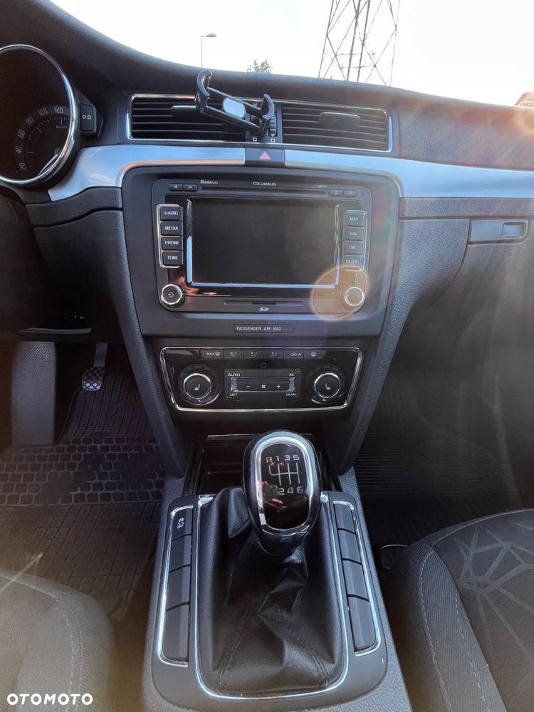 Skoda Superb 1.8 TSI Family - 15