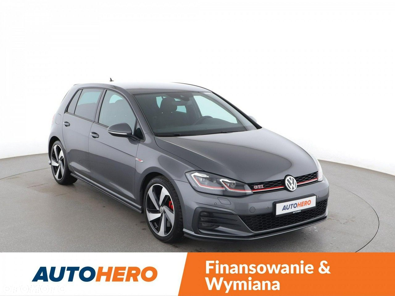 Volkswagen Golf GTI (BlueMotion Technology) DSG Performance - 10