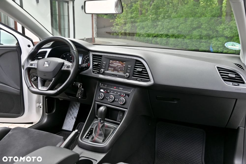 Seat Leon 2.0 TDI FR S&S DSG - 27