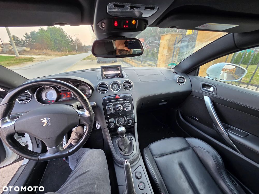 Peugeot RCZ 1.6 155 THP - 9