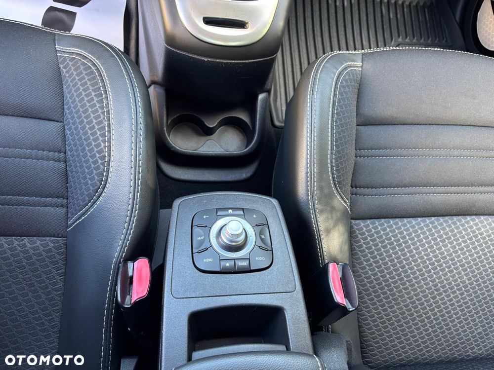 Renault Scenic Energy dCi 110 S&S Bose Edition - 16