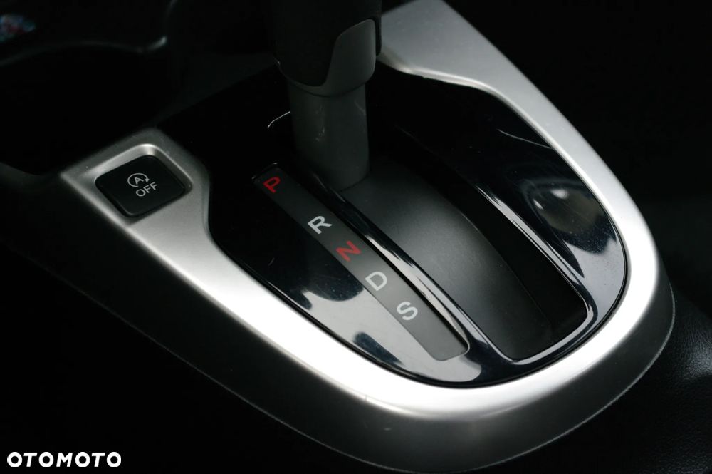 Honda Jazz 1.3 Trend (ADAS) CVT - 23