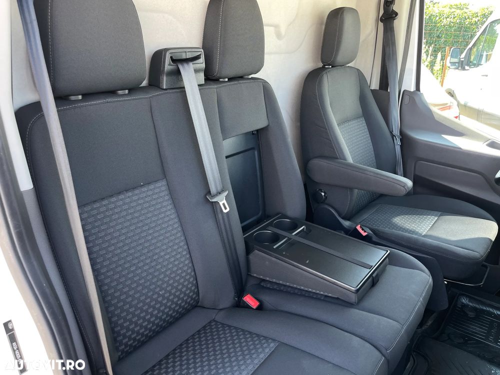 Ford Transit - 8