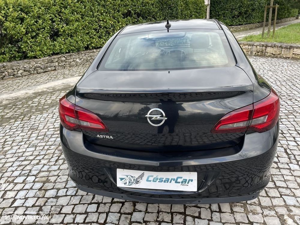 Opel Astra 1.7 CDTi Cosmo Start/Stop - 8