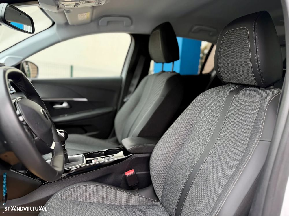 Peugeot 208 1.2 PureTech Allure - 13