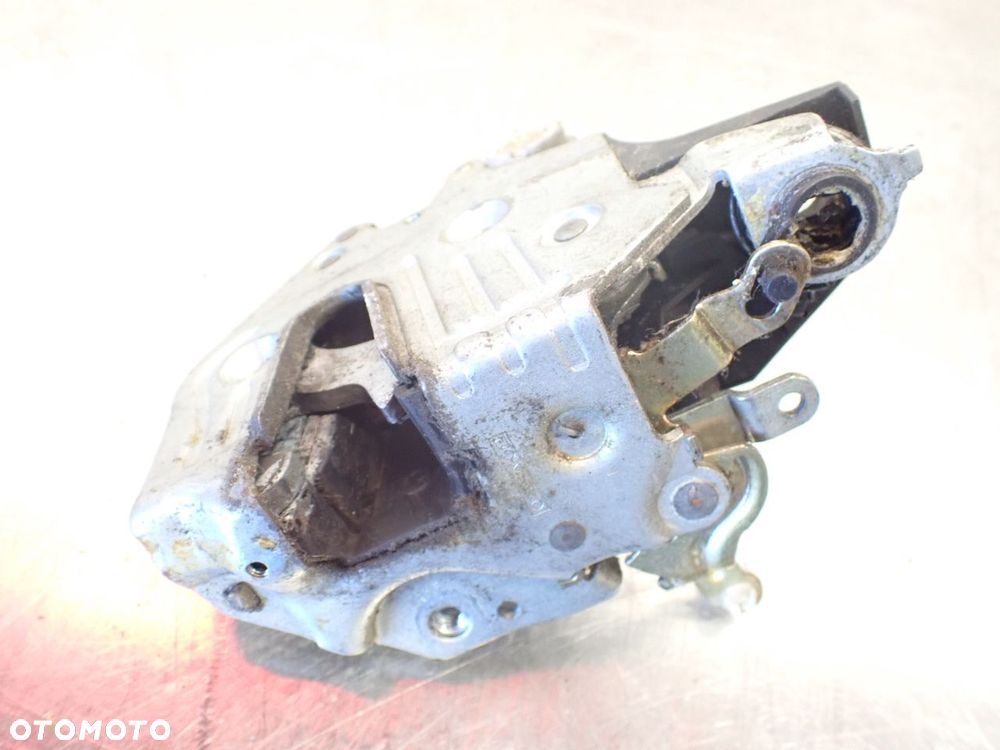 ZAMEK LEWY PRZÓD DRZWI MERCEDES W124 E300 2.3 - 2