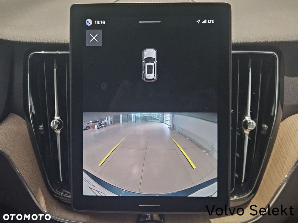 Volvo XC 60 - 25