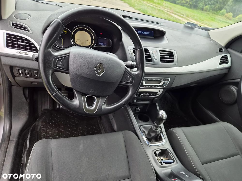 Renault Megane 1.6 16V Limited - 7