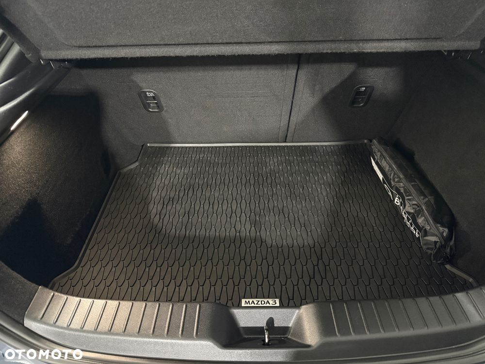 Mazda 3 e-SKYACTIV-G 2.0 M HYBRID 150 HOMURA - 14