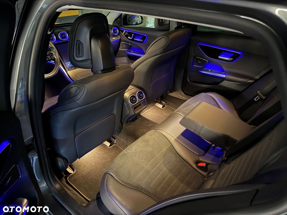 Mercedes-Benz Klasa C 220 d 9G-TRONIC - 22