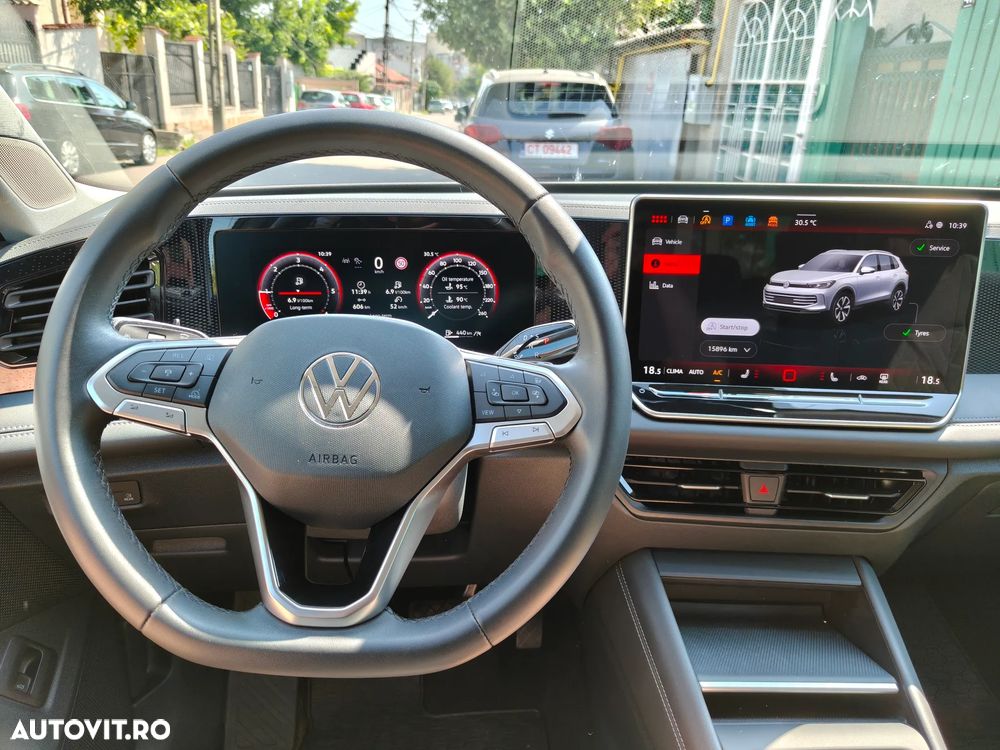 Volkswagen Tiguan - 9