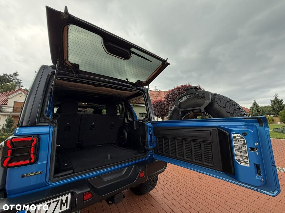 Jeep Wrangler - 37