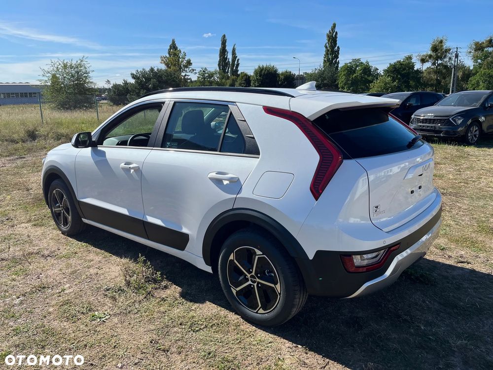 Kia Niro 1.6 GDI Hybrid M - 10