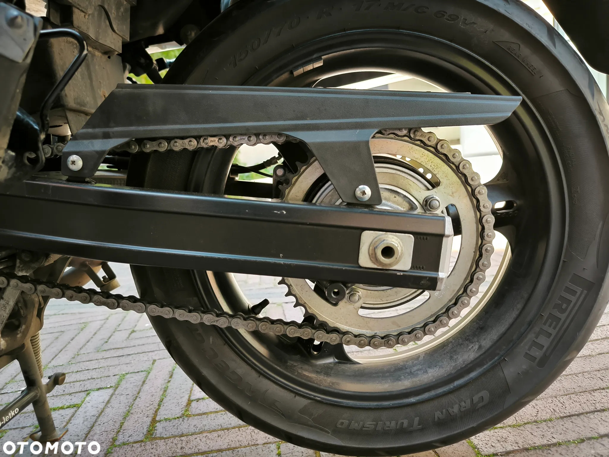 Suzuki V-STROM - 13