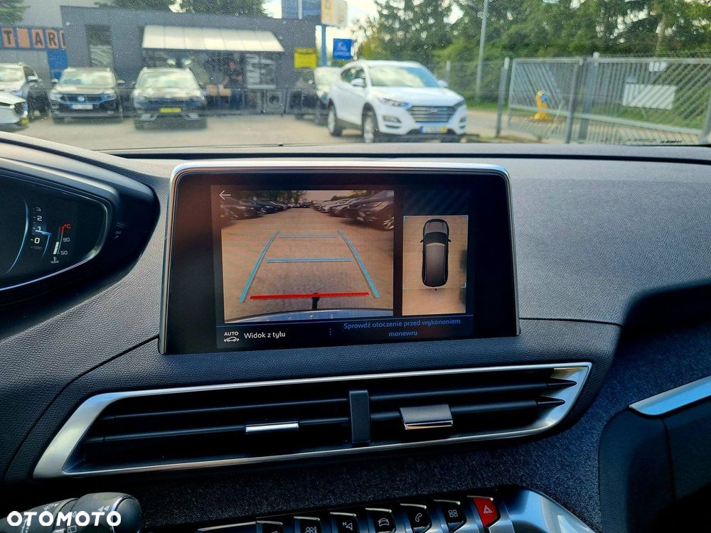 Peugeot 5008 1.5 BlueHDi Allure S&S - 21