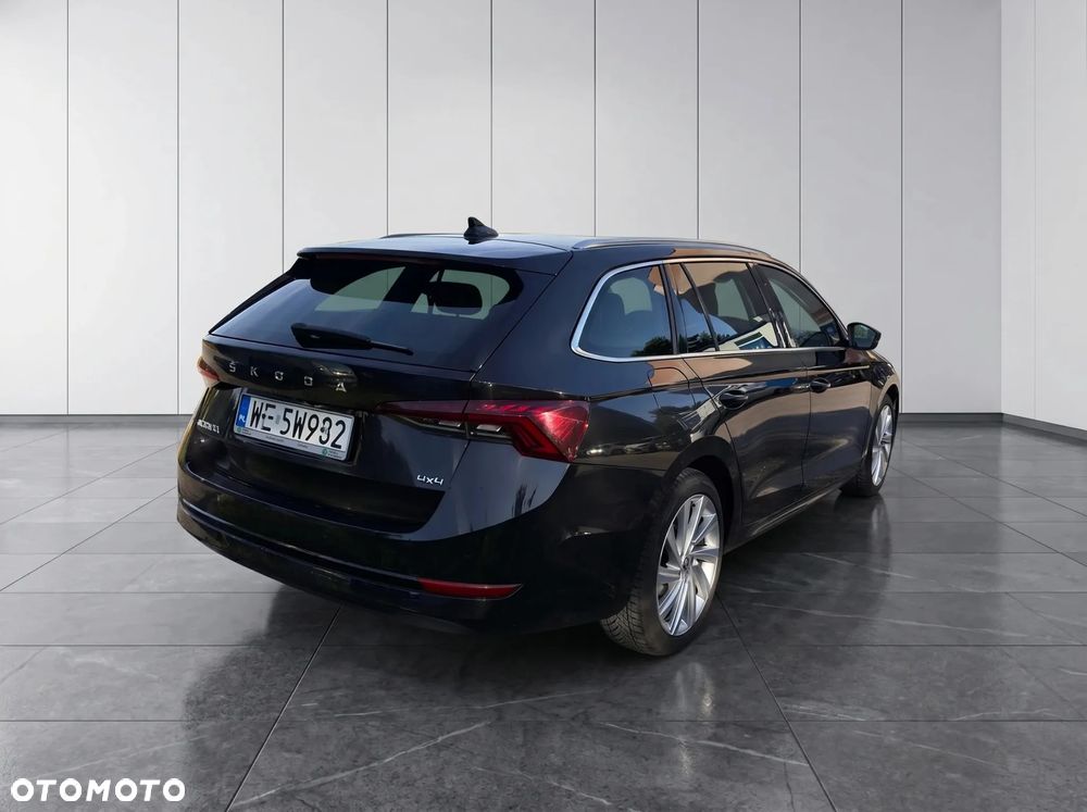 Skoda Octavia 2.0 TDI 4x4 Style DSG - 4