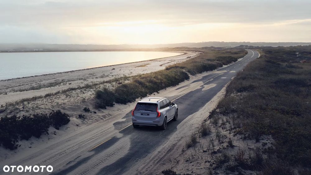 Volvo XC 90 T8 AWD Plug-In Hybrid Ultra Black Edition 7os - 5