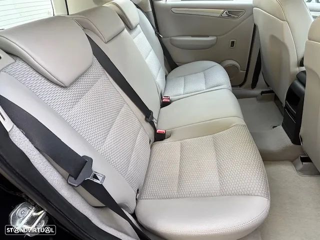 Mercedes-Benz A 180 CDI Avantgarde - 16