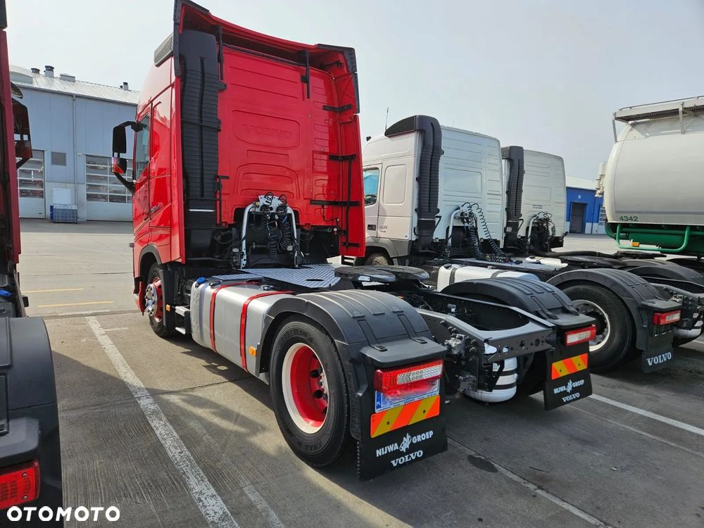 Volvo FH 460 I-SAVE GLOBETROTTER - 3
